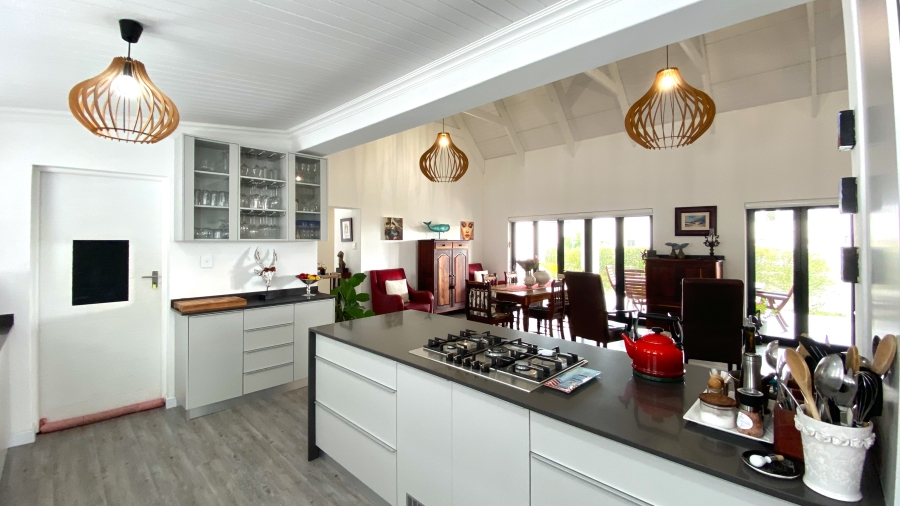 4 Bedroom Property for Sale in Dwarskersbos Western Cape